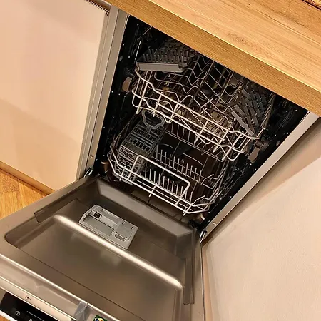 The Three Bs - House Apartment