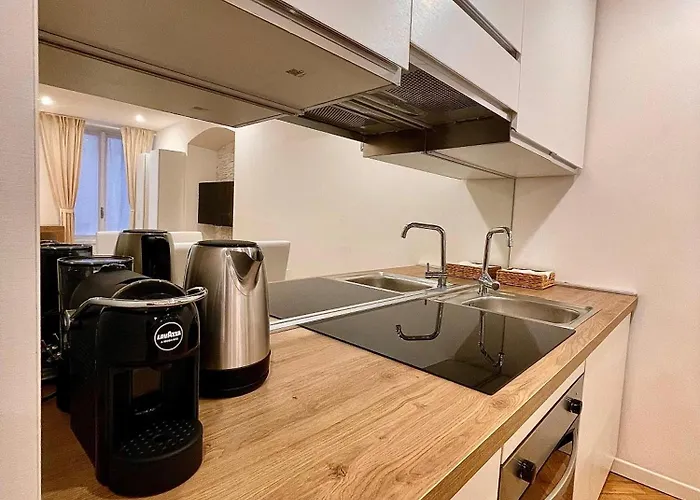 The Three Bs - House Bergamo