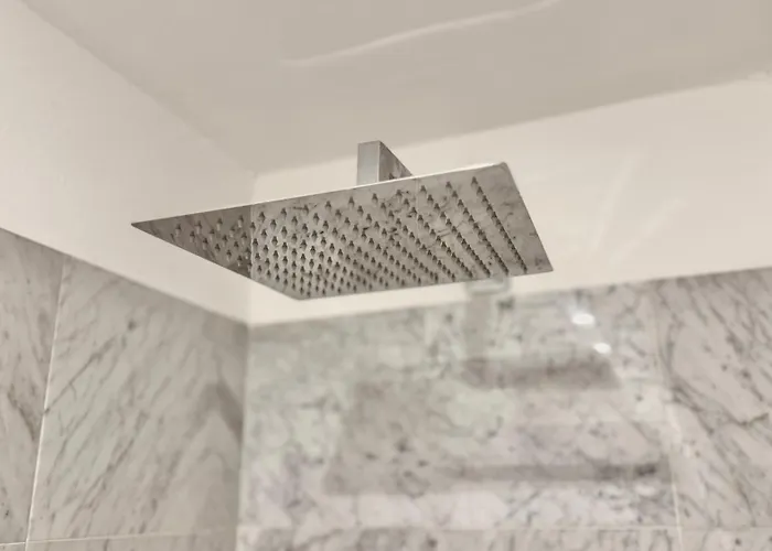 The Three Bs - House Bergamo