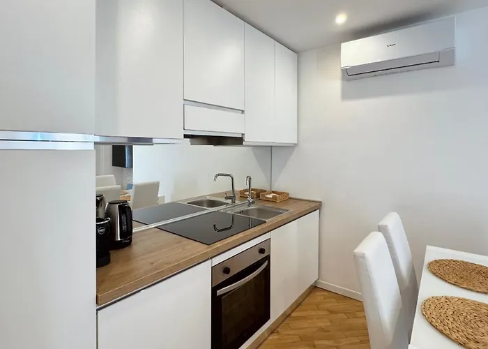 Apartman The Three Bs - House *